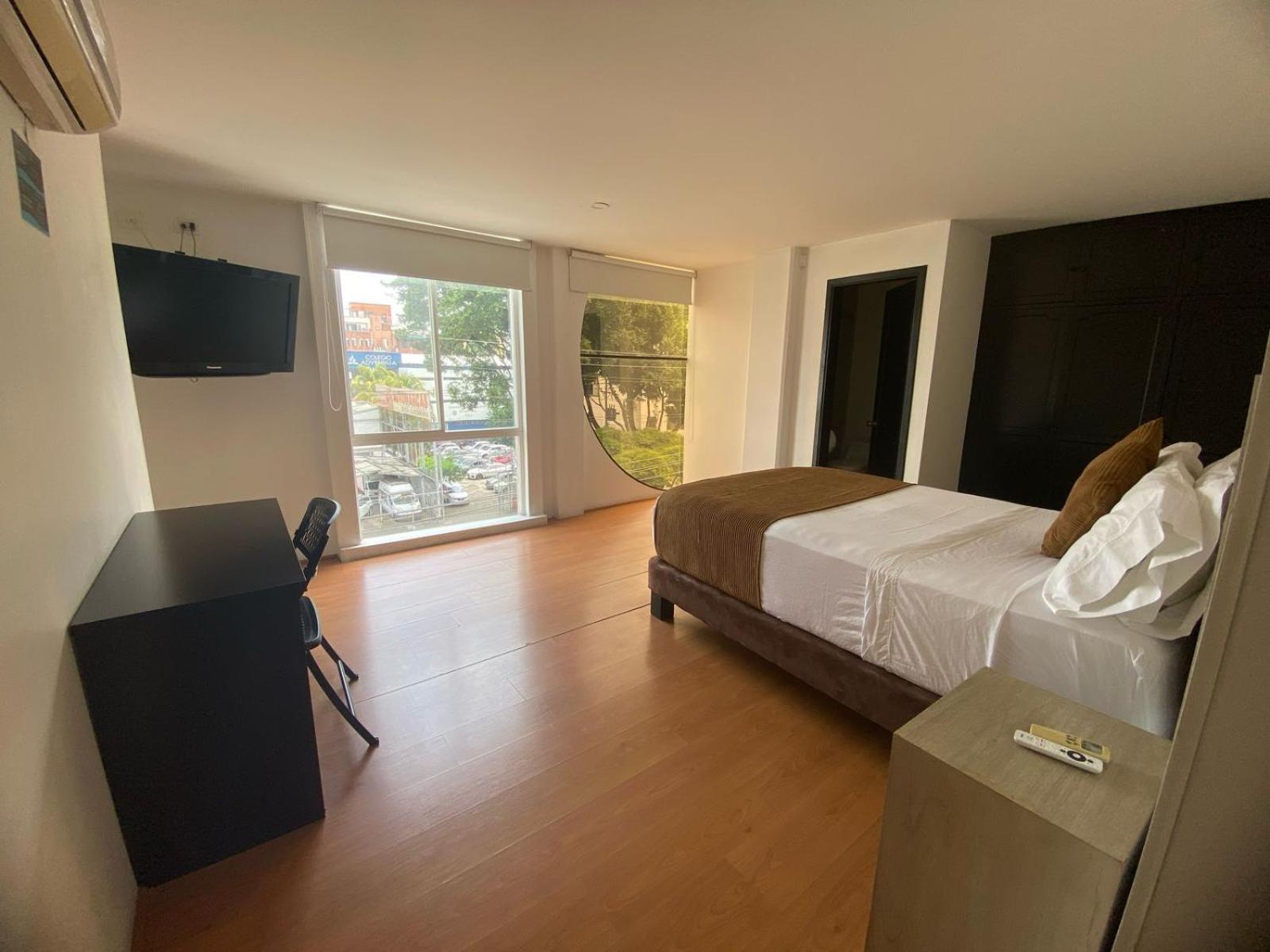 Hotel Metropolis Plaza Кали Экстерьер фото